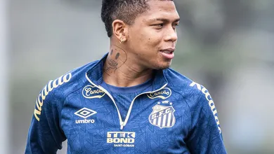 Ap&oacute;s Serginho e Willian Bigode, chegou a hora de Billy Arce no meio-campo do Santos?