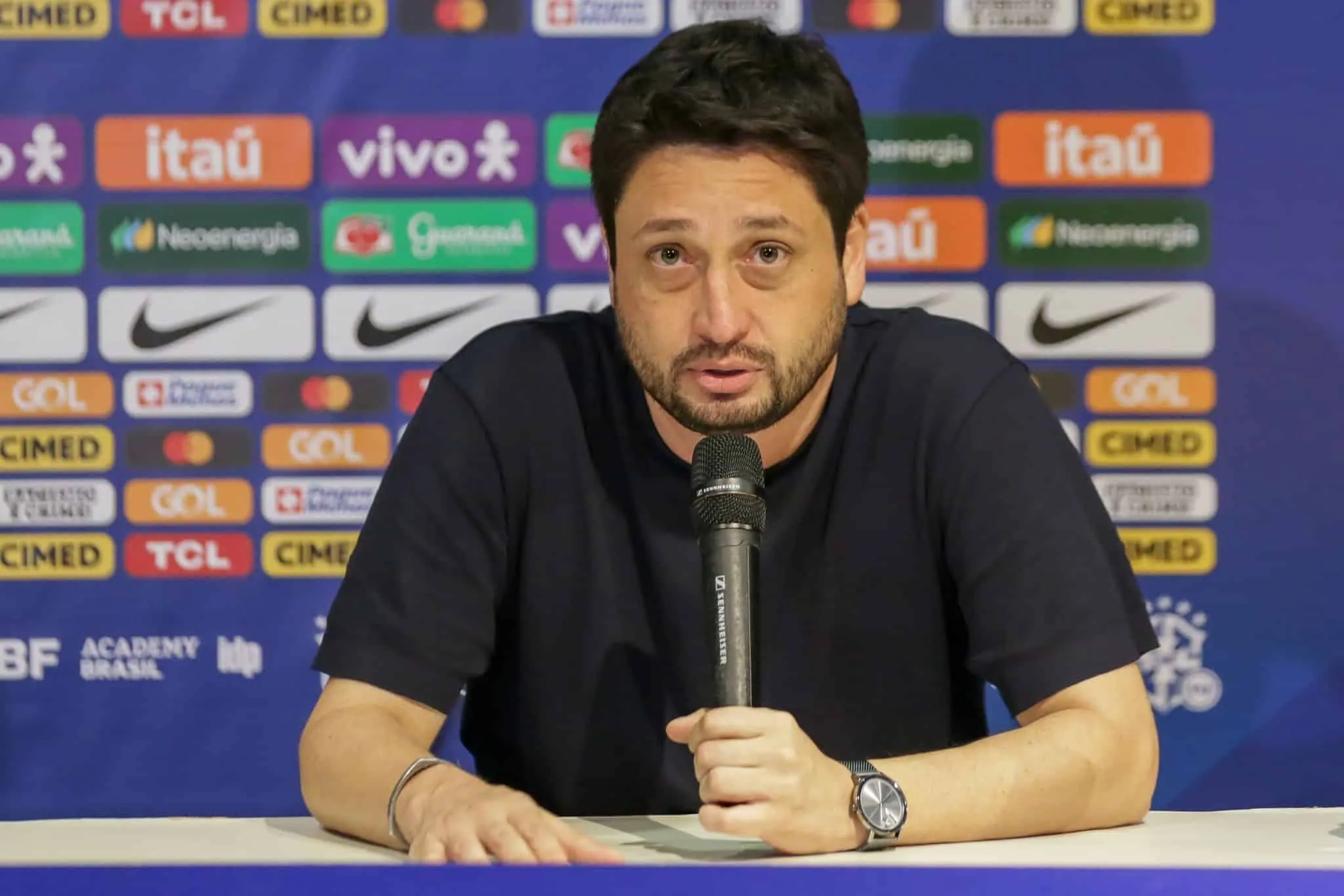 Convoca&ccedil;&atilde;o da sele&ccedil;&atilde;o feminina para Olimp&iacute;ada de Paris tem Marta e seis do Corinthians