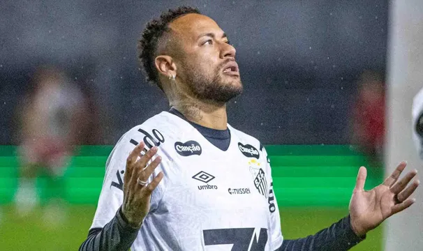 Nem o bom retorno de Neymar foi suficiente para evitar a elimina&ccedil;&atilde;o do Santos