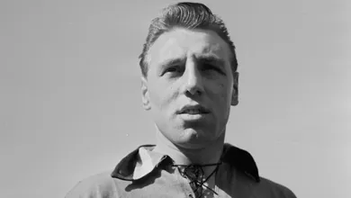 Inventor do p&ecirc;nalti de dois toques, belga Rik Coppens morre aos 84 anos