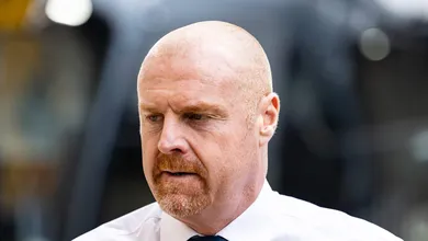 Sean Dyche critica calend&aacute;rio da Premier League e &lsquo;sugere&rsquo; cancelamento das f&eacute;rias de inverno