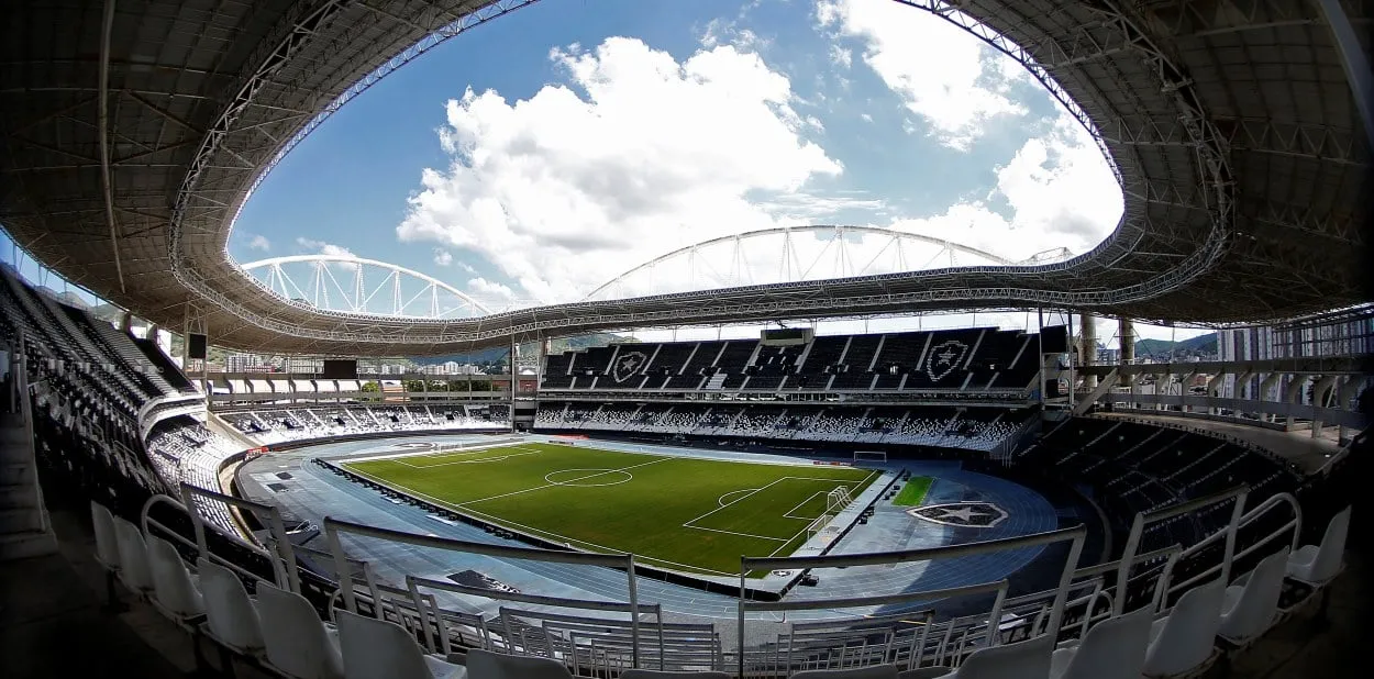 Vasco: Ainda sem S&atilde;o Janu&aacute;rio, cl&aacute;ssico com o Fluminense ser&aacute; no Nilton Santos