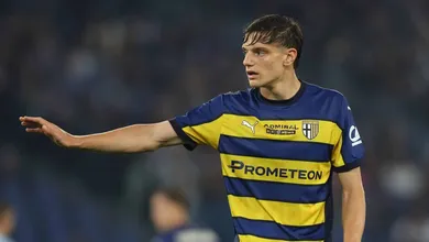 Aluno de Pirlo e &lsquo;astuto&rsquo;: Quem &eacute; o jovem italiano disputado por Inter, Milan e Liverpool
