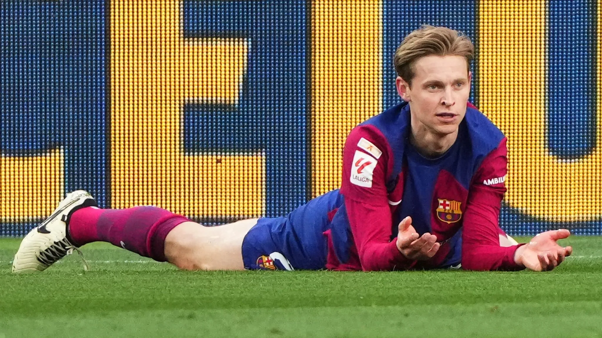 De Jong pode ser a chave para a remontada do Bayern de Munique na pr&oacute;xima temporada