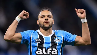 Braithwaite refor&ccedil;a la&ccedil;o com o Brasil e cutuca a sele&ccedil;&atilde;o dinamarquesa: &lsquo;N&atilde;o estou de acordo&rsquo;