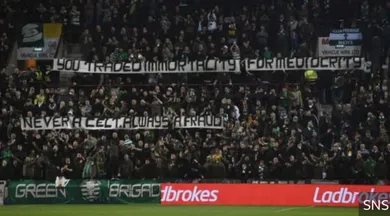 A torcida do Celtic escancarou seu ran&ccedil;o com a sa&iacute;da de Brendan Rodgers ao Leicester