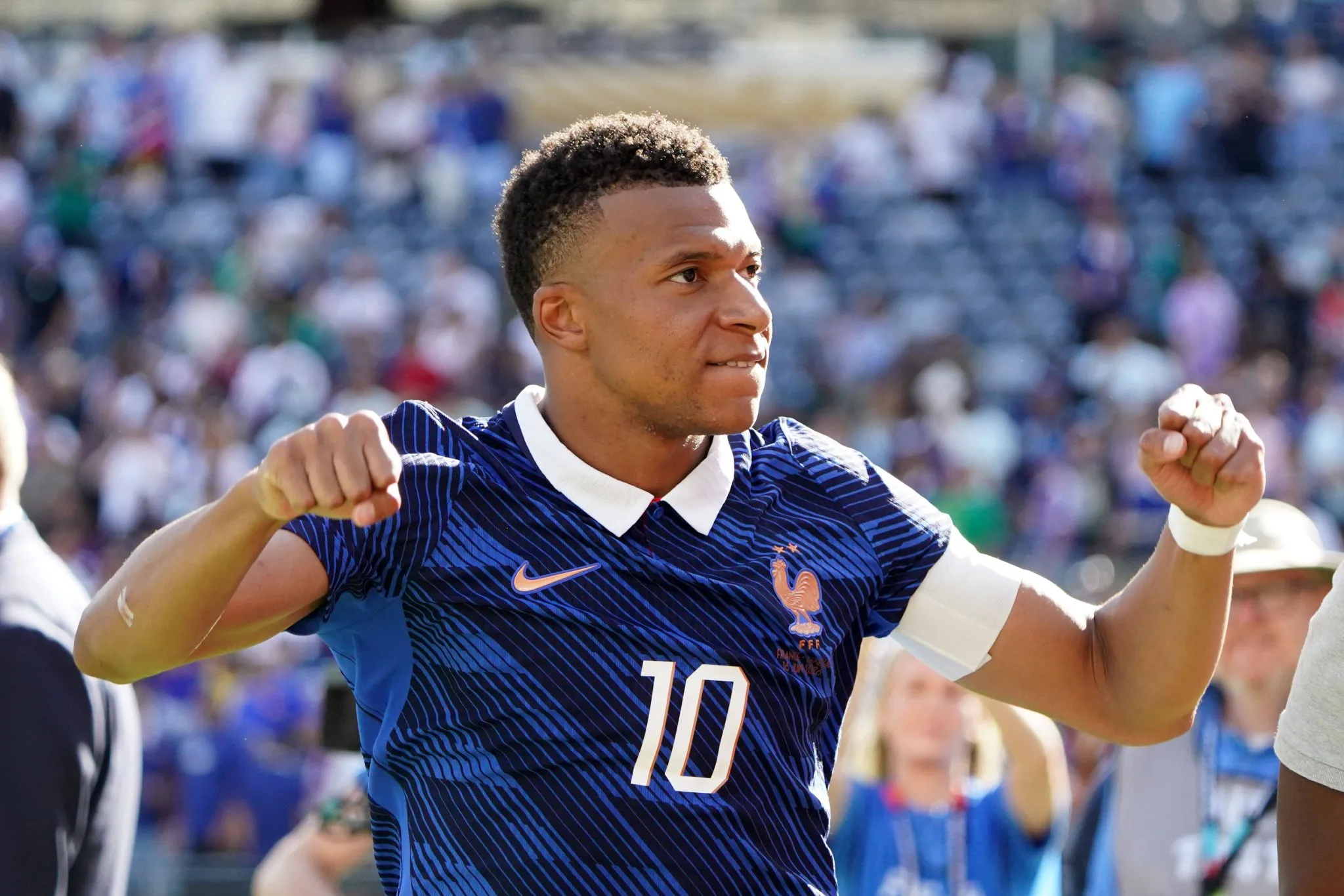 Kylian Mbapp&eacute; em atua&ccedil;&atilde;o pela sele&ccedil;&atilde;o da Fran&ccedil;a (Foto: IMAGO / Chai v.d. Laage)