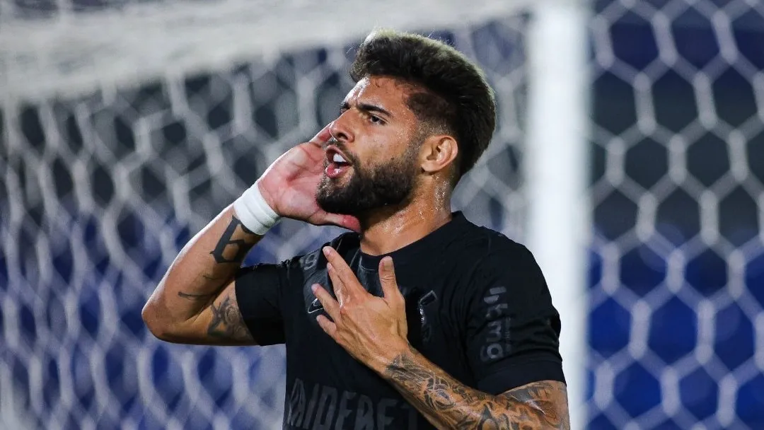 Corinthians sofre, mas banco de reservas resolve em vit&oacute;ria sobre o Nacional-PAR