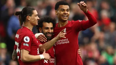 O Liverpool chegou na zona europeia com a vit&oacute;ria diante do Brentford. &Eacute; isso ou Klopp tem outro coelho na cartola?