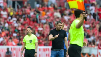 Coudet explica como Internacional saiu de trope&ccedil;o na Bahia para goleada hist&oacute;rica sobre o Santos