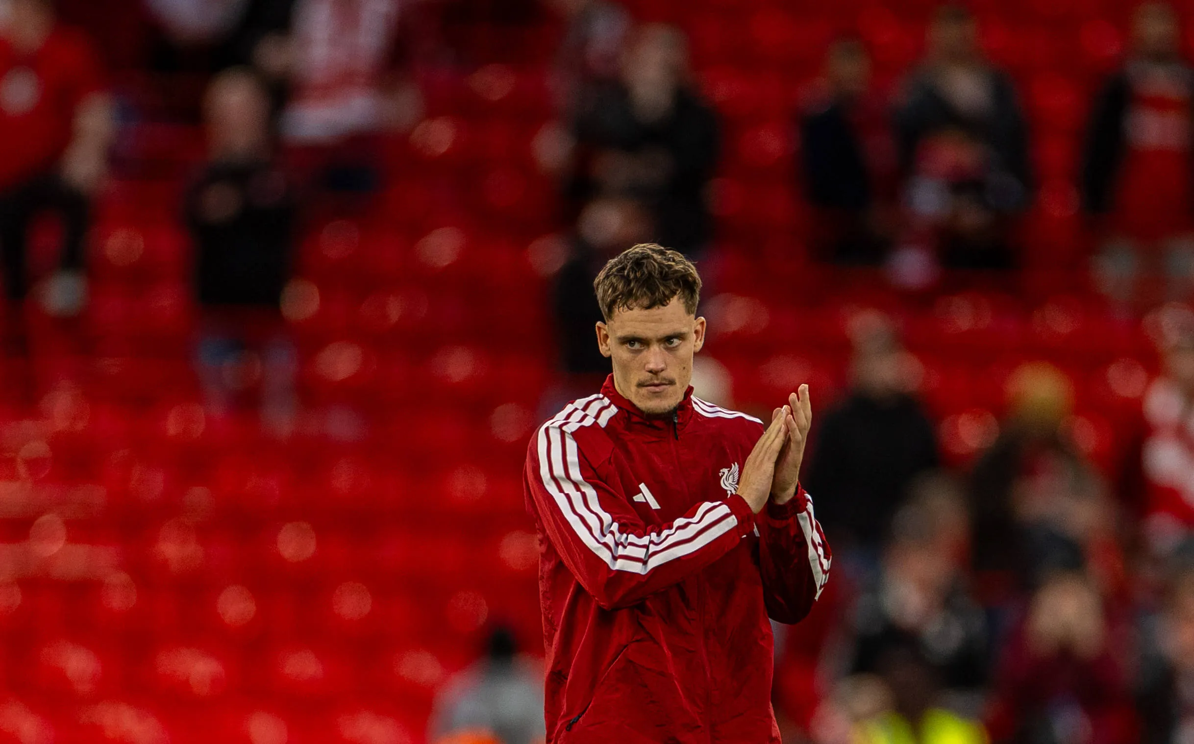 Wirtz em aquecimento no Liverpool