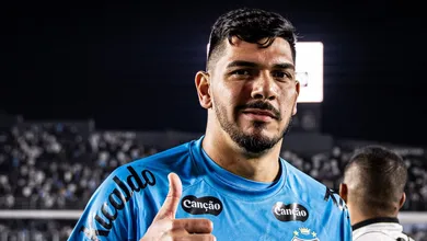 Empr&eacute;stimo de Jo&atilde;o Paulo pode ser solu&ccedil;&atilde;o para Santos, Bahia e o pr&oacute;prio goleiro