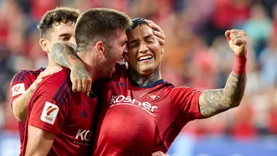 O Osasuna tem cinco armas para surpreender o Barcelona na Supercopa da Espanha
