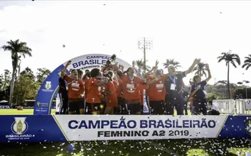 T&iacute;tulo da S&eacute;rie A2 do Brasileiro coroa retomada do futebol feminino do S&atilde;o Paulo