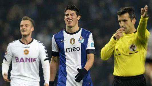 James sentiu dores musculares e pode perder d&eacute;rbi decisivo