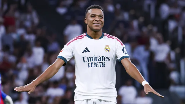Com Vini Jr solid&aacute;rio, Mbapp&eacute; se redime e lateral contestado brilha em vit&oacute;ria do Real Madrid