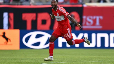 Messi? Que nada! Vento faz gola&ccedil;o e vira jogo aos 53 do segundo tempo&nbsp;na&nbsp;MLS; Assista