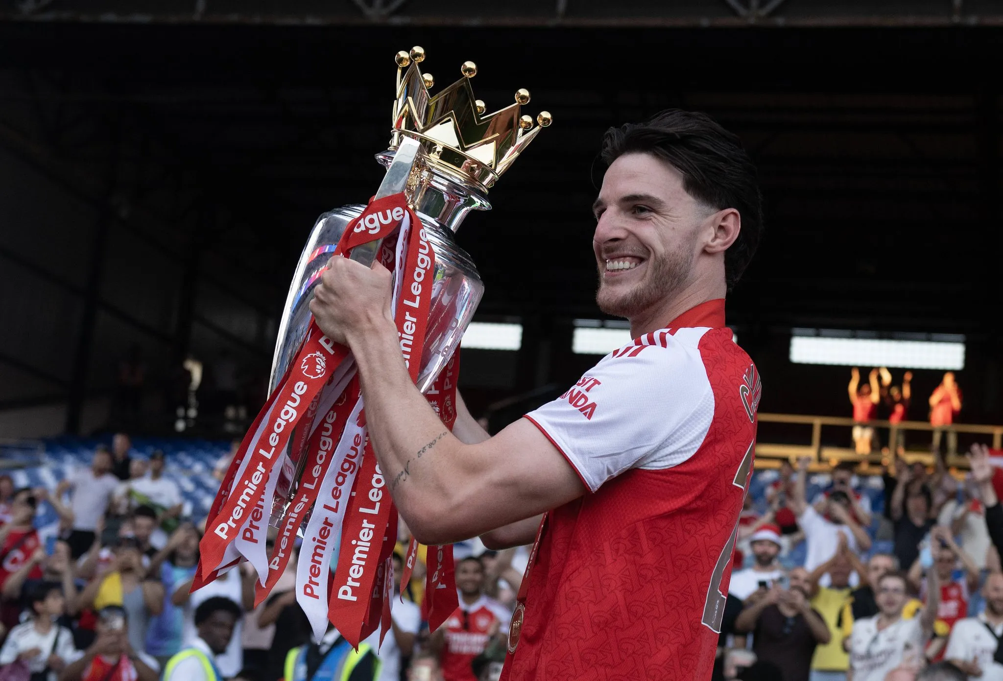 Declan Rice comemora t&iacute;tulo da Premier League pelo Arsenal