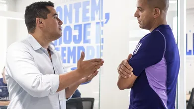 Janela de transfer&ecirc;ncias est&aacute; perto do fim, mas Cruzeiro ainda quer contratar