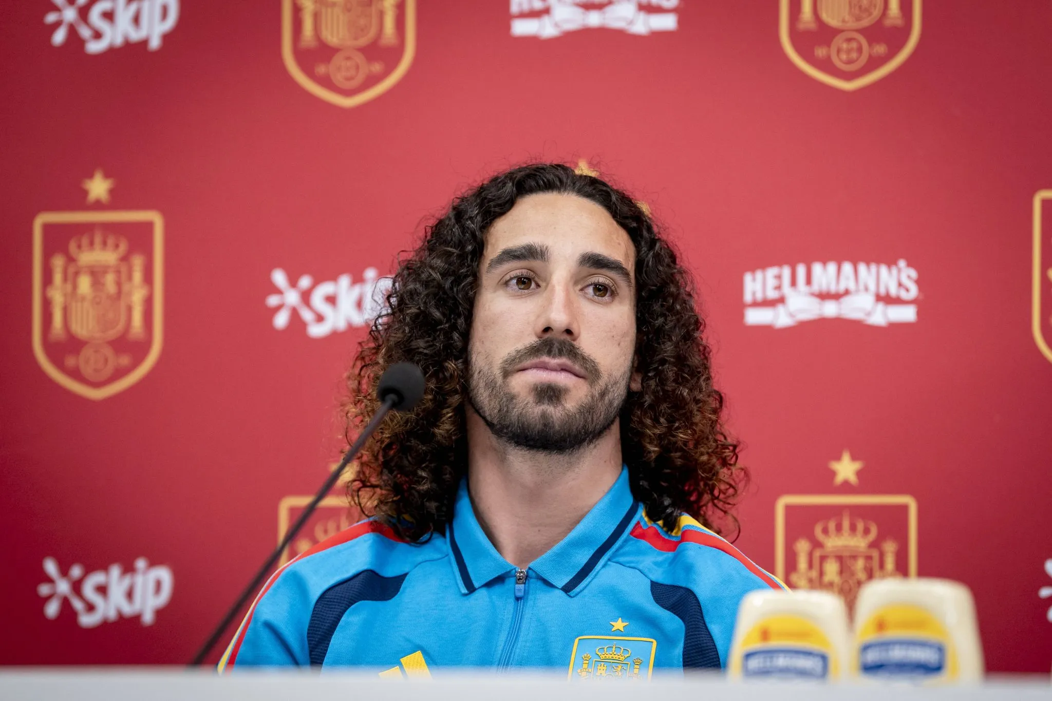 Cucurella pela sele&ccedil;&atilde;o espanhola
