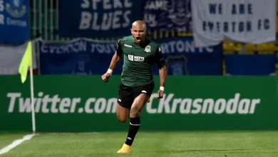 Ari tem sua longa dedica&ccedil;&atilde;o ao futebol russo reconhecida com a convoca&ccedil;&atilde;o &agrave; sele&ccedil;&atilde;o local