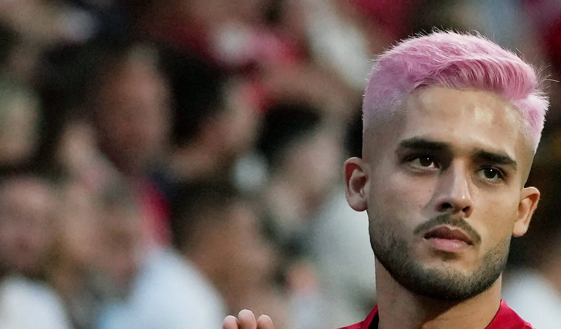Como o cabelo rosa mudou a vida de Yan Couto e o fez chegar &agrave; Sele&ccedil;&atilde;o