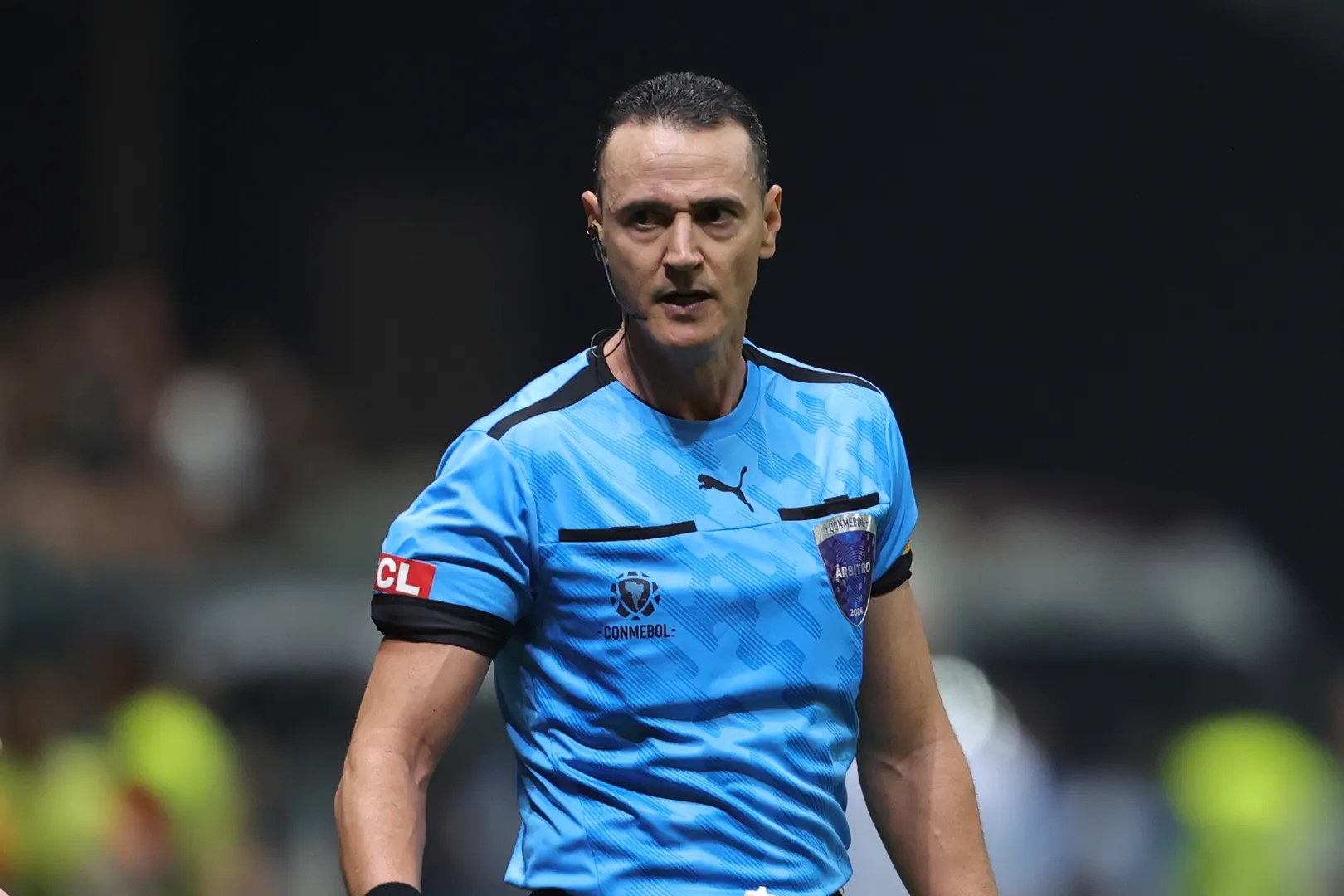 Fluminense reclamou muito da arbitragem de Wilmar Rold&aacute;n, que n&atilde;o marcou falta em Martinelli no lance que deu classifica&ccedil;&atilde;o ao Atl&eacute;tico-MG - Foto: Icon sport
