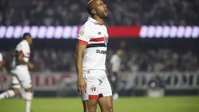 Suspens&atilde;o de Lucas contra o Fortaleza tamb&eacute;m traz lado bom para o S&atilde;o Paulo