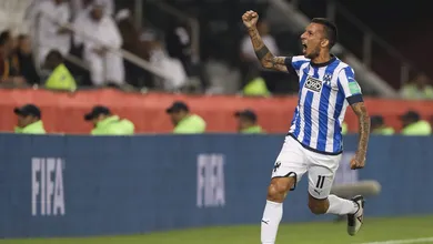 Em jogo movimentado, com gola&ccedil;os para os dois lados, Monterrey venceu e passou &agrave;s semis