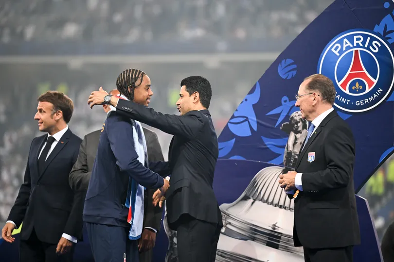 John Textor durante a cerim&ocirc;nia de premia&ccedil;&atilde;o da Copa da Fran&ccedil;a 2023/24 