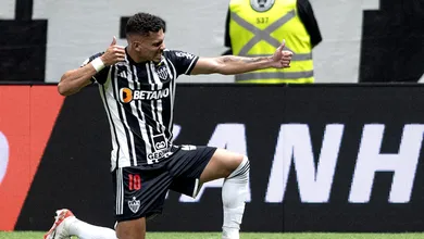 Grande fase no Atl&eacute;tico-MG faz Paulinho sonhar mais alto