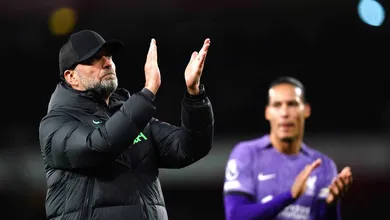 &Iacute;cone da era Klopp inicia conversas para renova&ccedil;&atilde;o com o Liverpool