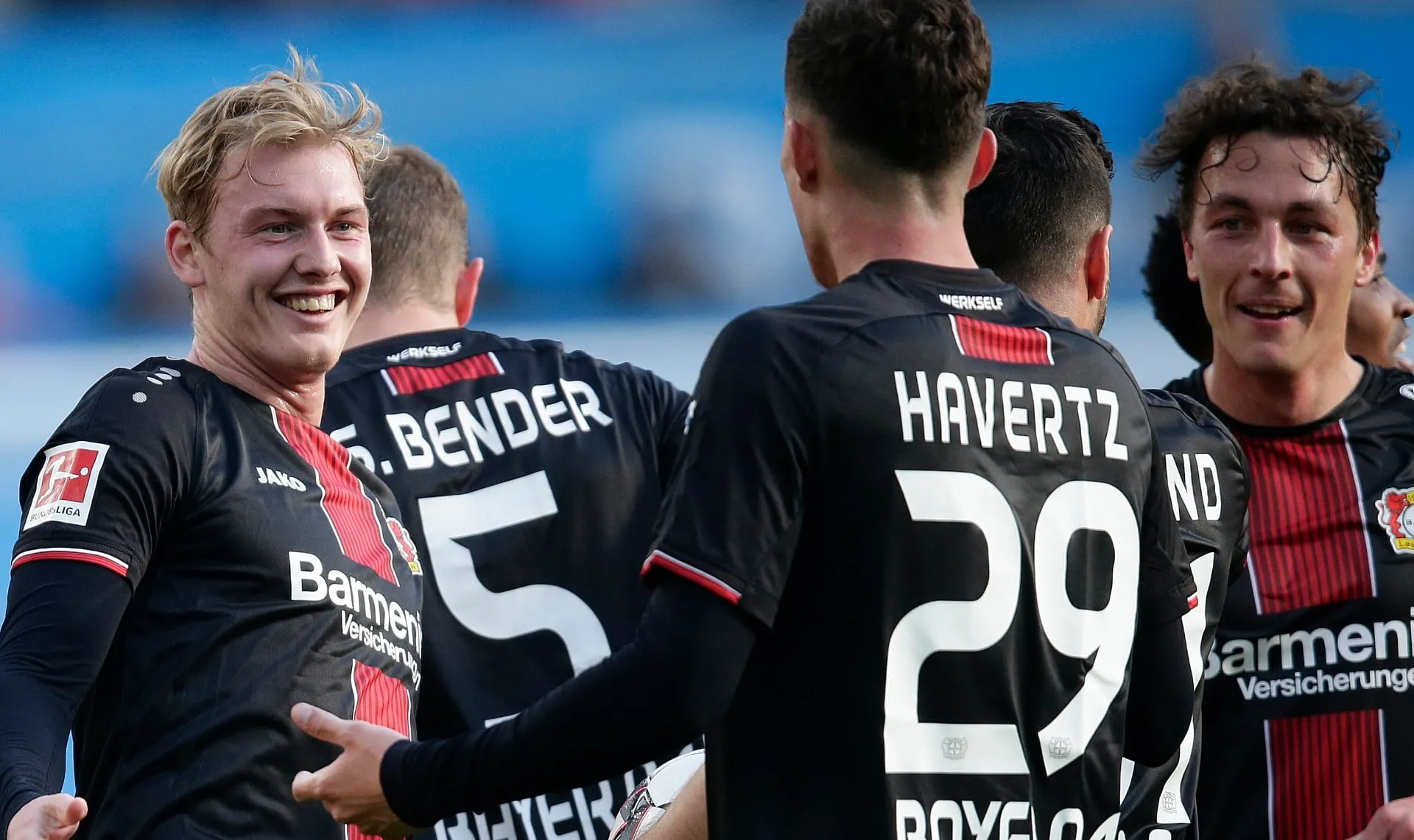Virou passeio: O Leverkusen massacra o Frankfurt por 6 a 1, com todos os gols antes dos 36 minutos