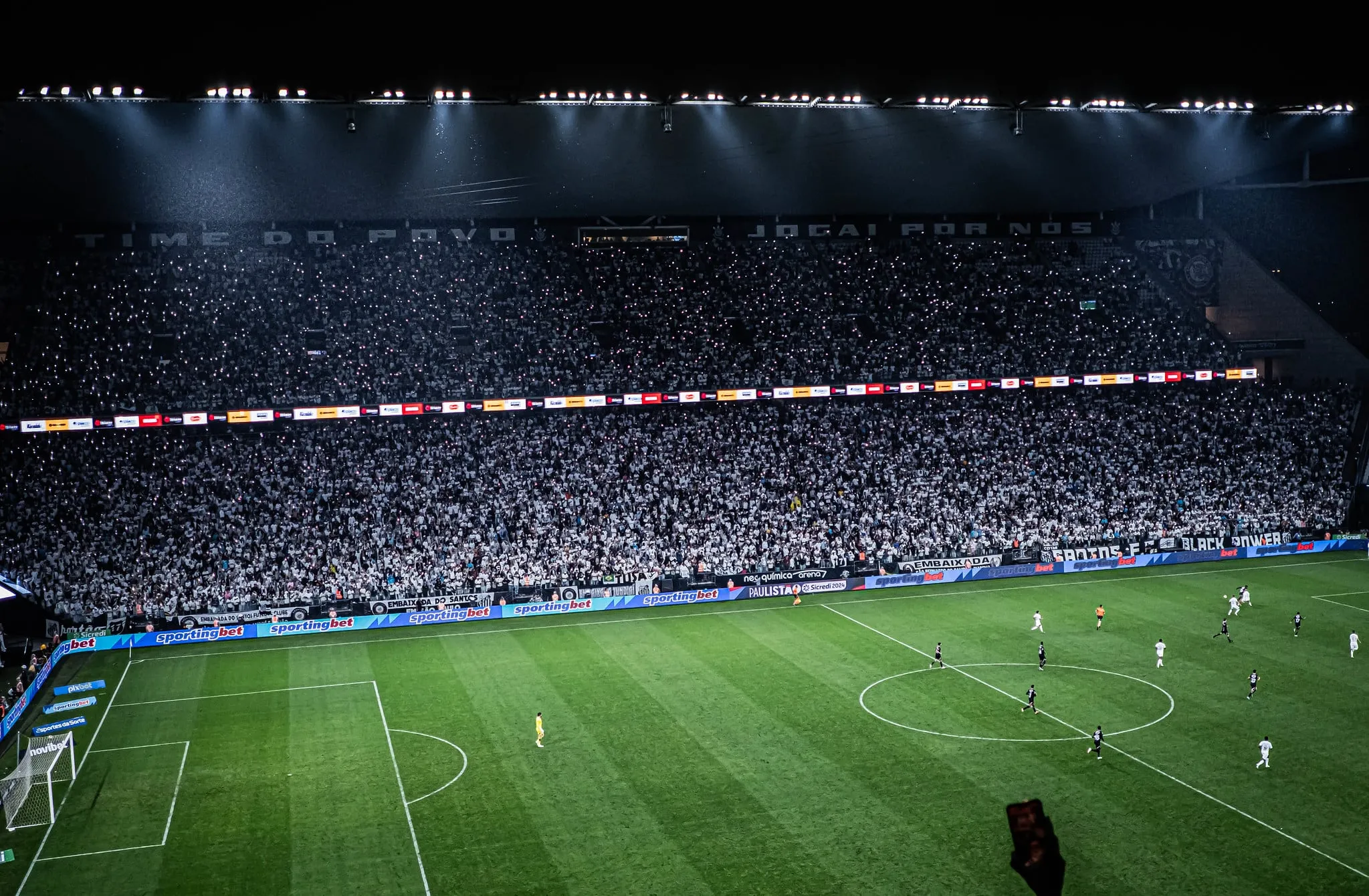 Esse &eacute; o motivo do Corinthians para n&atilde;o ceder arena&nbsp;ao&nbsp;Santos, que jogar&aacute; na Vila