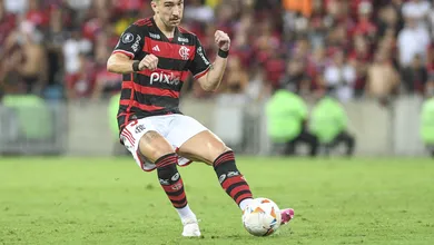 L&eacute;o Ortiz pode ser importante em dose dupla para o Flamengo contra o Bragantino