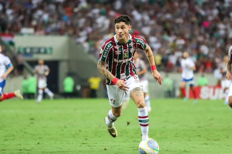 Diogo Barbosa virou titular do Fluminense com Mano Menezes - Foto: Marcelo Gon&ccedil;alves/FFC
