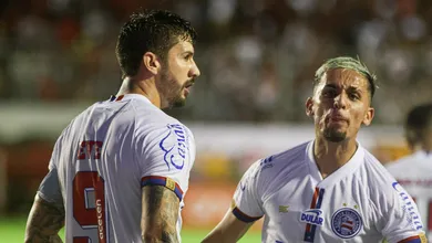 Foi a vez do Bahia frustrar o Vit&oacute;ria com uma rea&ccedil;&atilde;o no cl&aacute;ssico