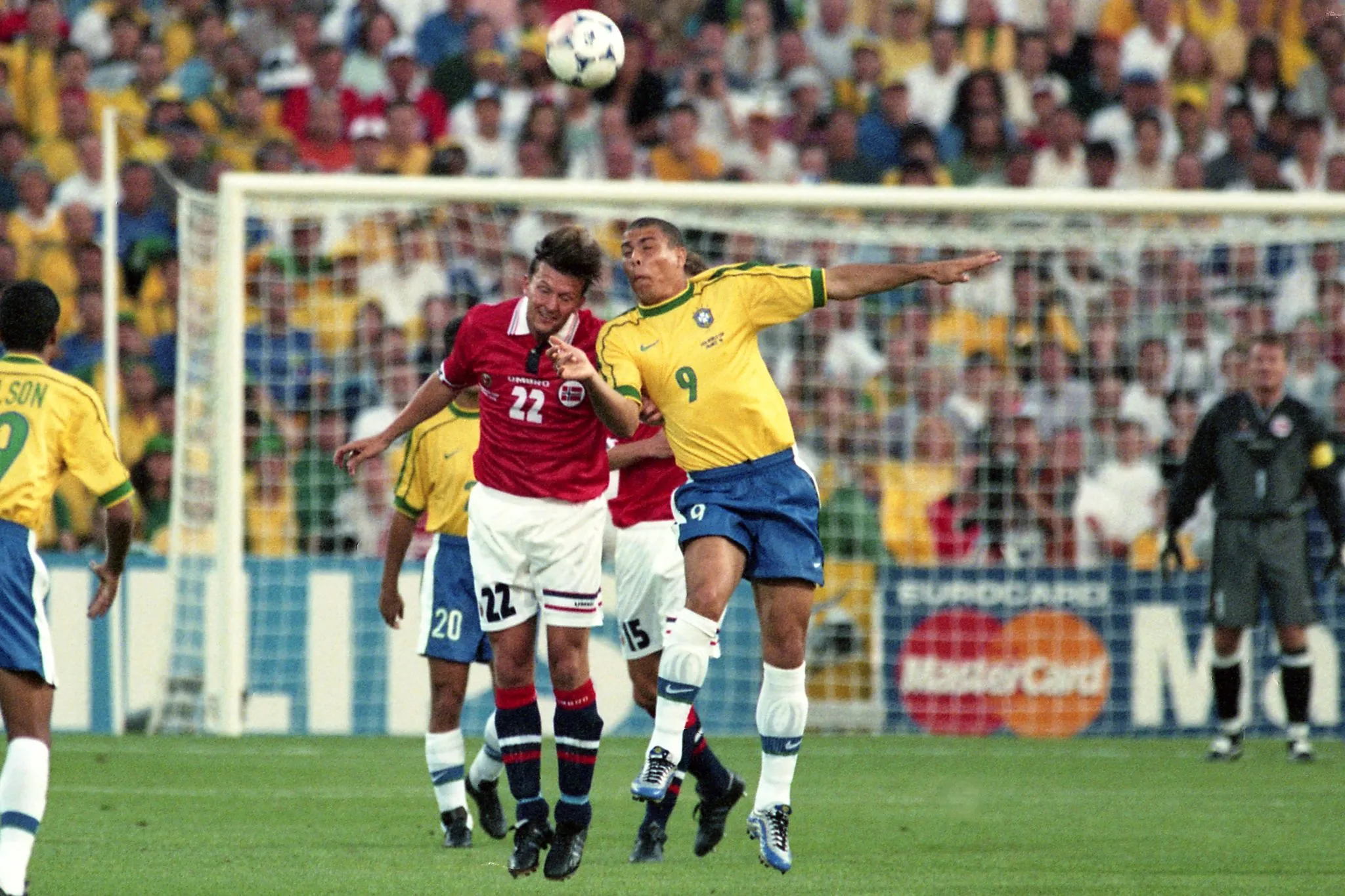 Brasil x Noruega em 1998