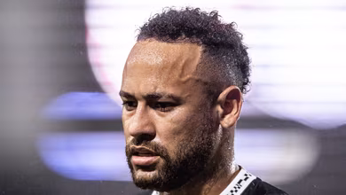 &lsquo;Estat&iacute;sticas impressionantes&rsquo;: Neymar &eacute; citado em lista de craques que n&atilde;o levaram a Bola de Ouro