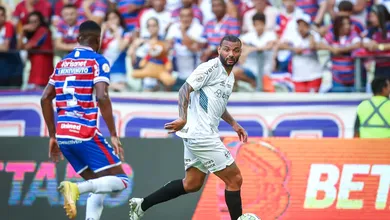 Contrata&ccedil;&otilde;es do meio do ano pouco acrescentaram ao Gr&ecirc;mio at&eacute; agora