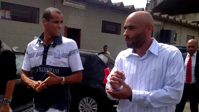 Rivaldo contrata Edinho j&aacute; pensando no dinheiro que Pel&eacute; pode levar ao Mogi