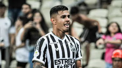 Quem &eacute; e como joga David Ricardo, zagueiro perto de refor&ccedil;ar o Botafogo