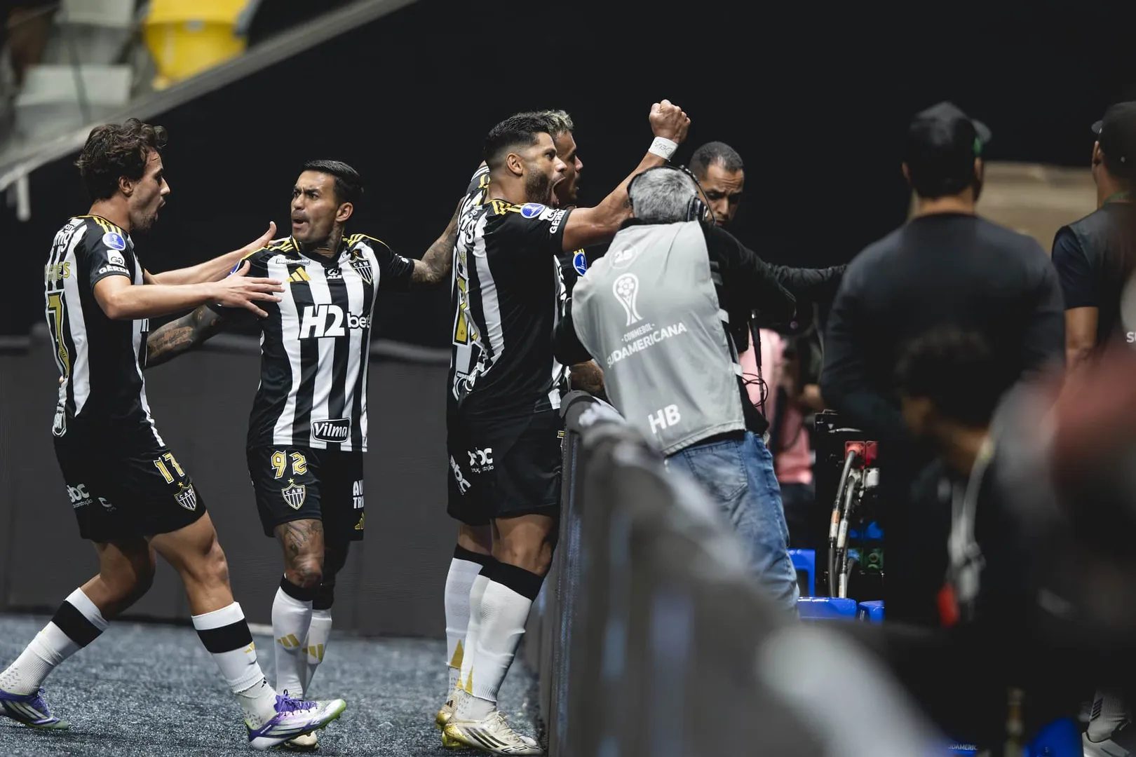 Hulk comemora gol da vit&oacute;ria do Atl&eacute;tico-MG sobre Godoy Cruz (Foto: Pedro Souza/Atl&eacute;tico)