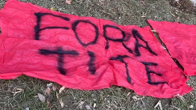Clima esquentou! Torcida do Flamengo protesta contra tudo e contra todos