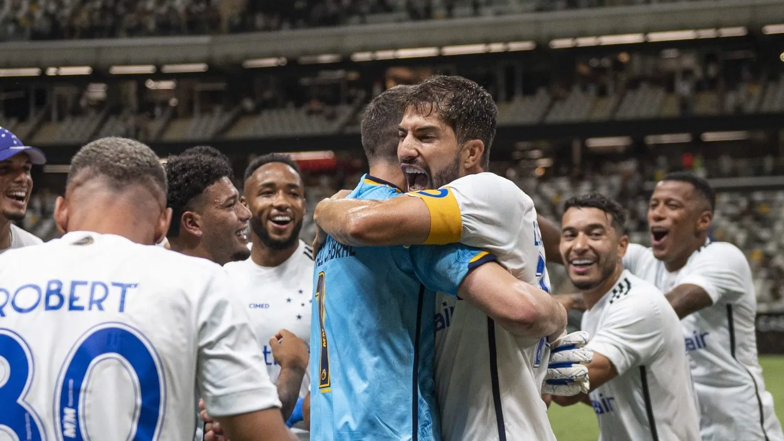 Cruzeiro recebe Patrocinense no Mineir&atilde;o buscando fechar semana perfeita