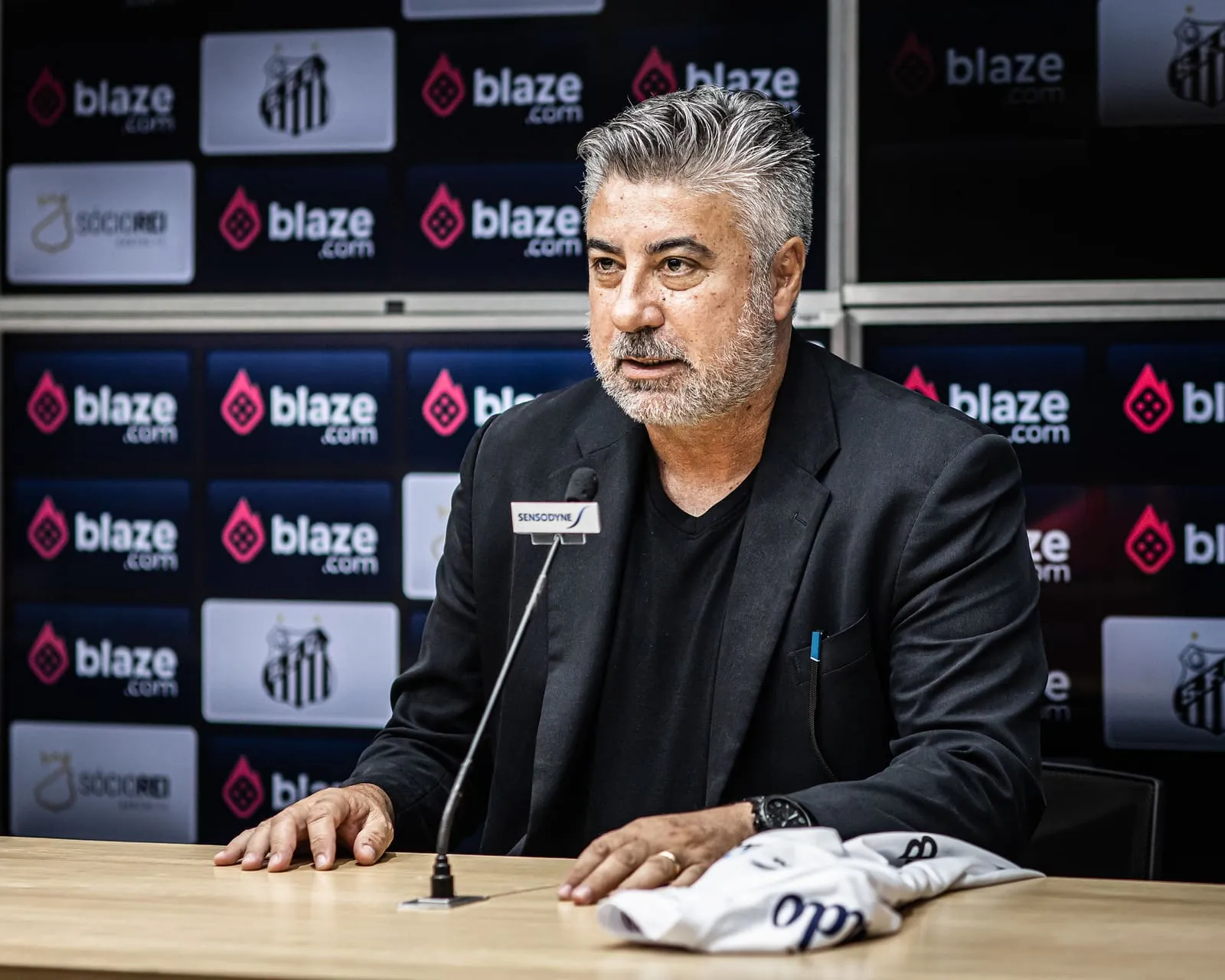 Mercado da bola: quem o Santos contratou?
