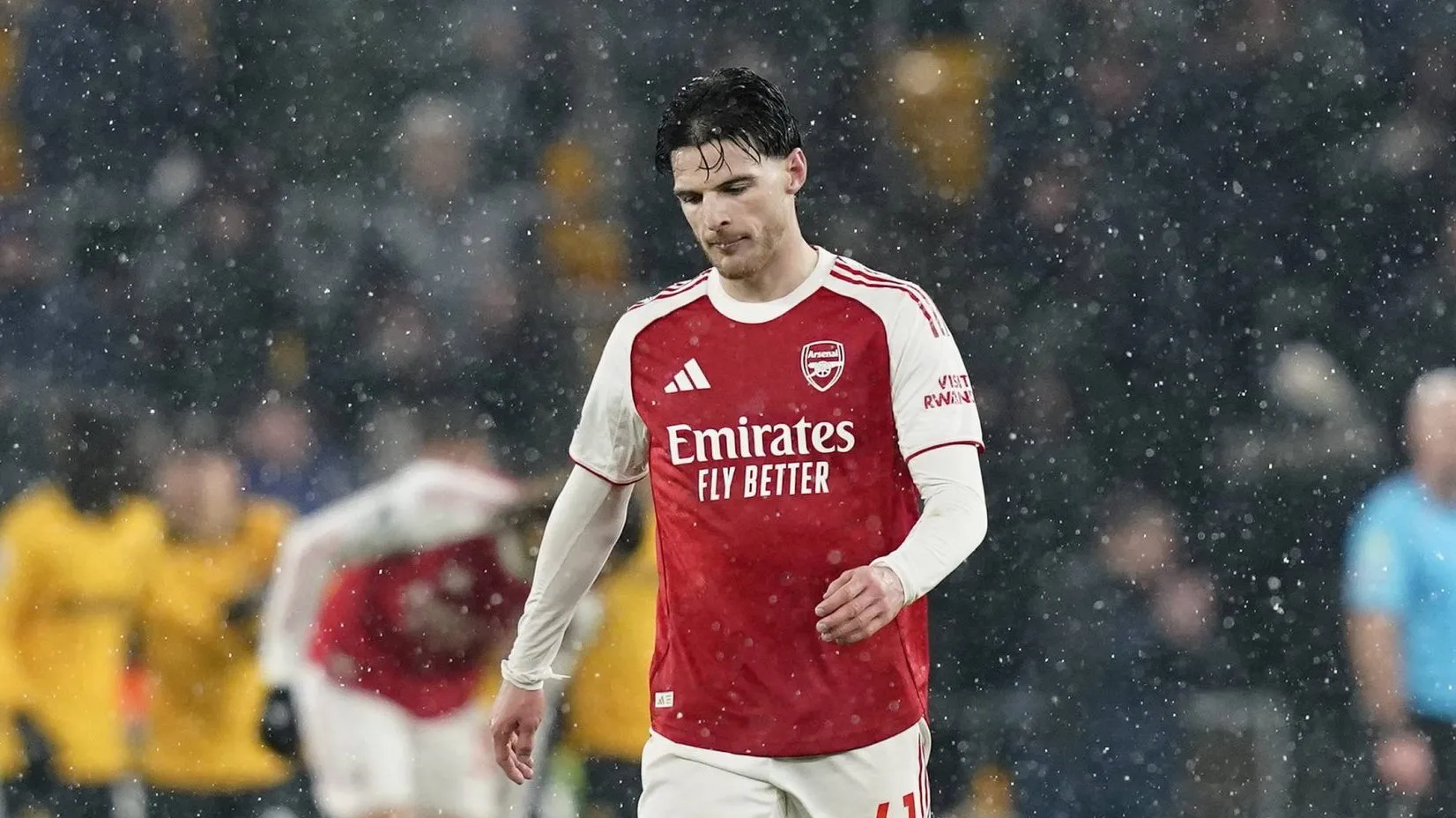 Declan Rice cabisbaixo ap&oacute;s empate do Wolverhampton