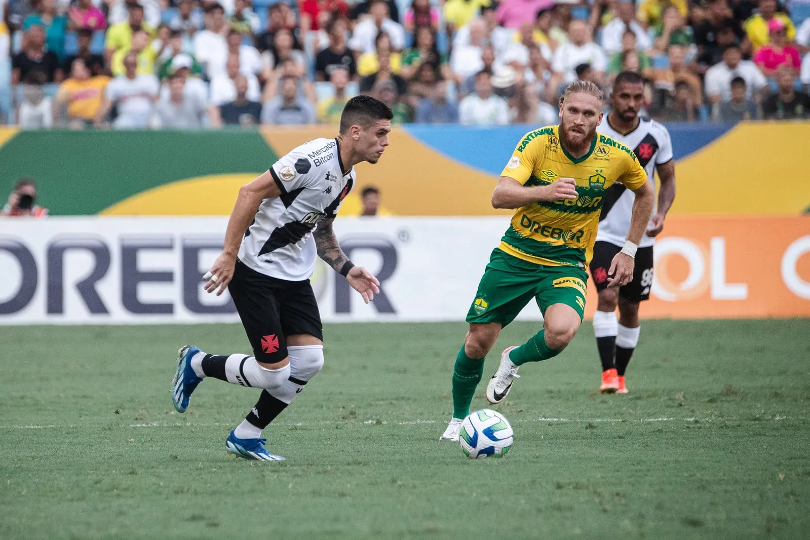 Vasco conta com redentores para vencer Cuiab&aacute; e se manter vivo na luta contra o rebaixamento