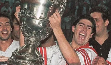 A Supercopa tinha seu charme nos anos 1990, mas recri&aacute;-la parece s&oacute; mais uma ideia ruim da Conmebol