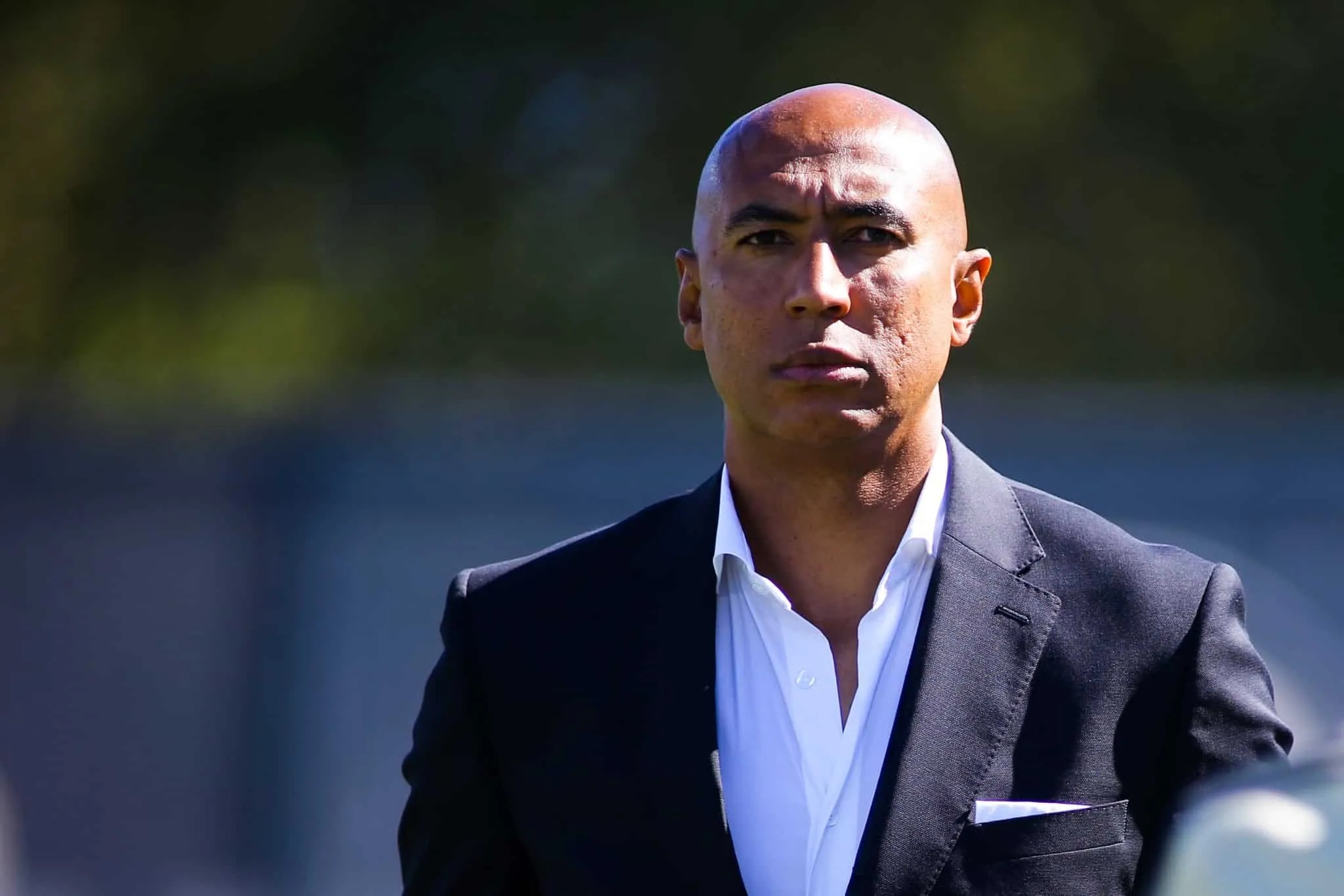Diretor do Benfica, Luis&atilde;o agride torcedor do Sporting ap&oacute;s provoca&ccedil;&atilde;o